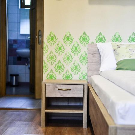 Pava Apartmanhaz Makó Εξωτερικό φωτογραφία