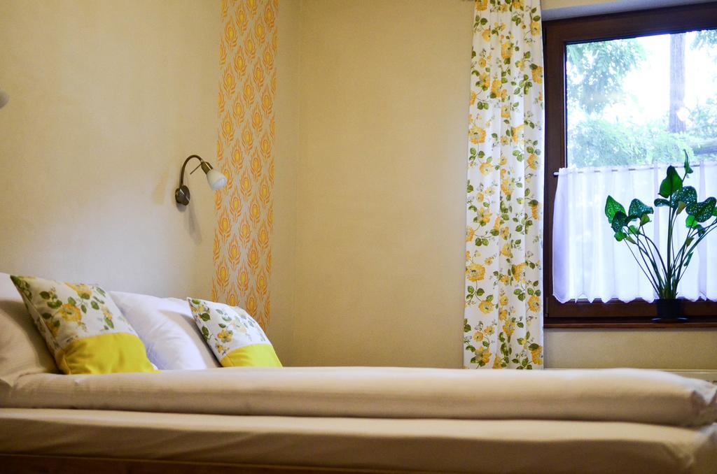 Pava Apartmanhaz Makó Εξωτερικό φωτογραφία