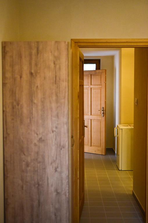 Pava Apartmanhaz Makó Εξωτερικό φωτογραφία
