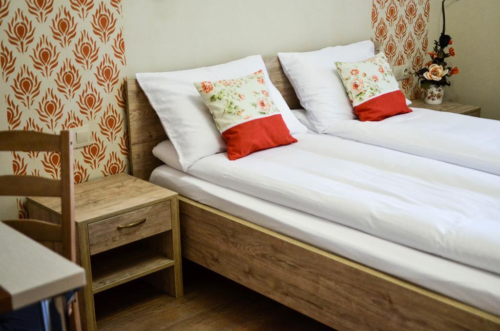 Pava Apartmanhaz Makó Εξωτερικό φωτογραφία